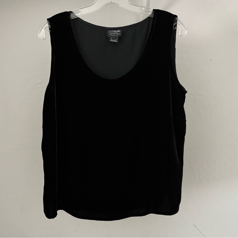 Citron Santa Monica Collection Black Velvet Sleeveless Top